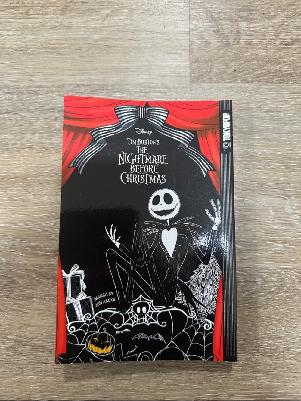The Nightmare Before Christmas  Graphic Novel - Jack Skellington